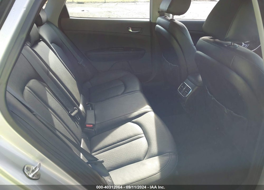2018 KIA OPTIMA EX VIN: 5XXGU4L38JG185656