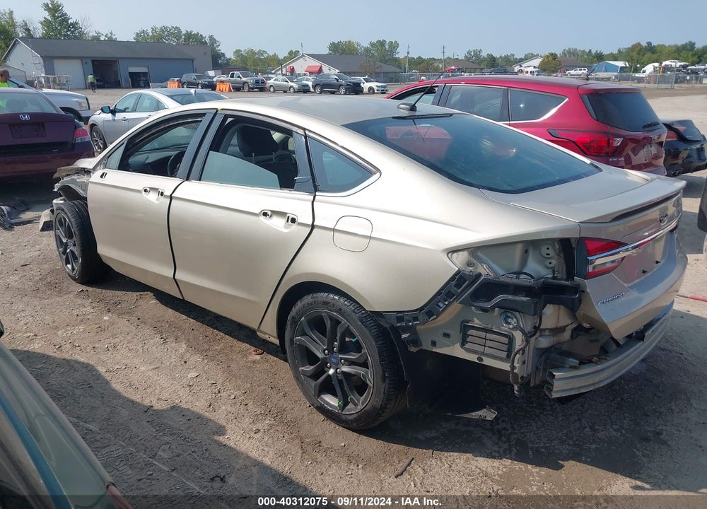 2018 FORD FUSION SE VIN: 3FA6P0H72JR113995