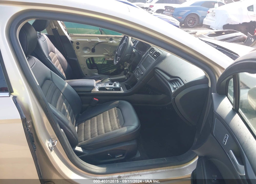 2018 FORD FUSION SE VIN: 3FA6P0H72JR113995