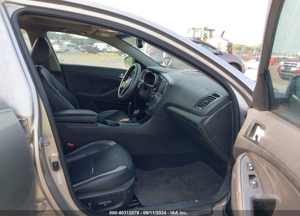 2012 KIA OPTIMA SX VIN: 5XXGR4A67CG034065