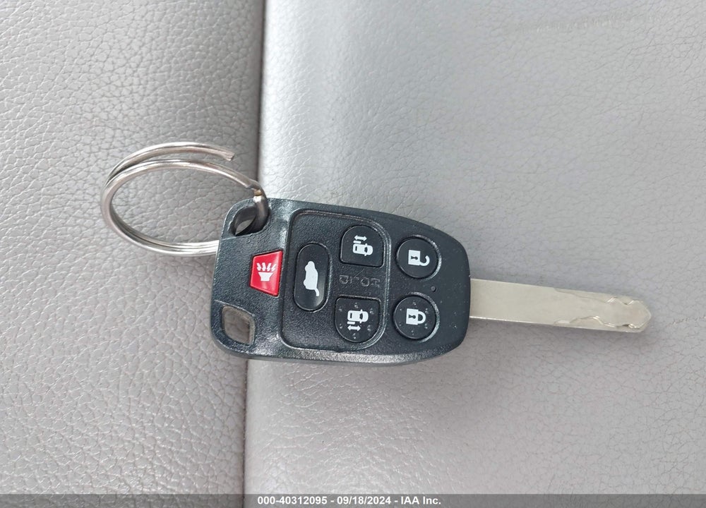 2013 HONDA ODYSSEY EX-L VIN: 5FNRL5H61DB069324