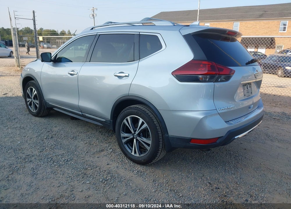 2018 NISSAN ROGUE SL VIN: 5N1AT2MV1JC714518