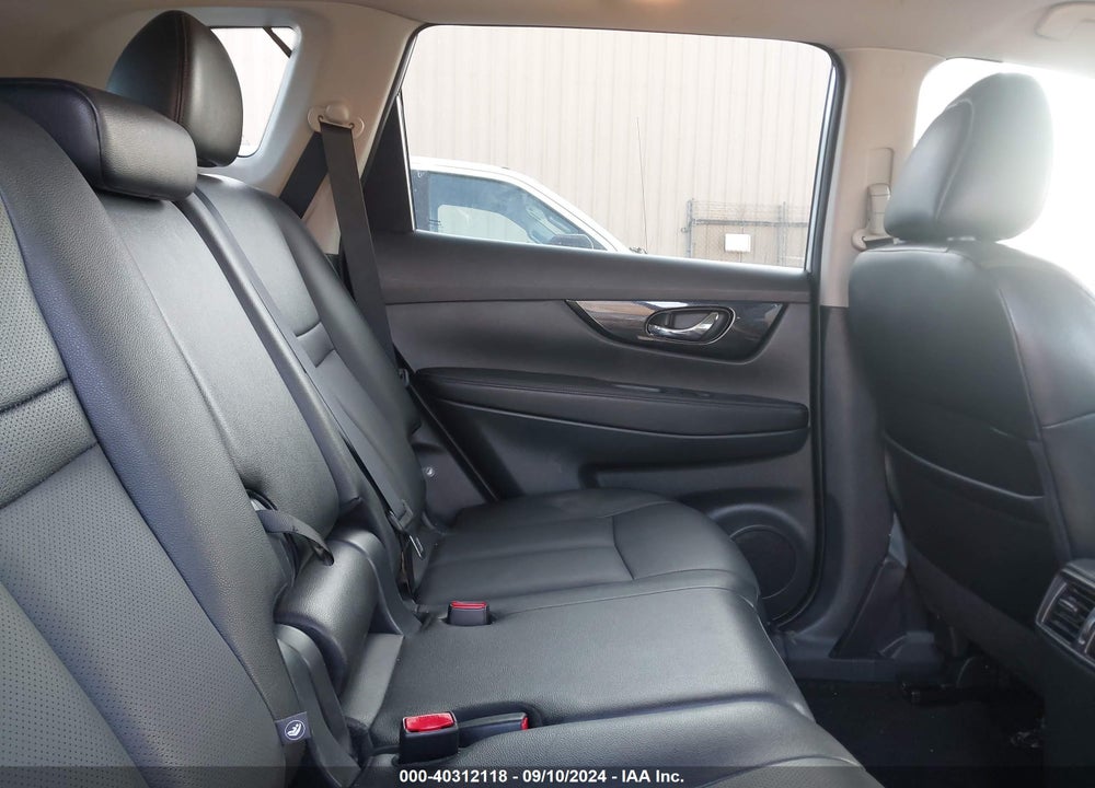 2018 NISSAN ROGUE SL VIN: 5N1AT2MV1JC714518