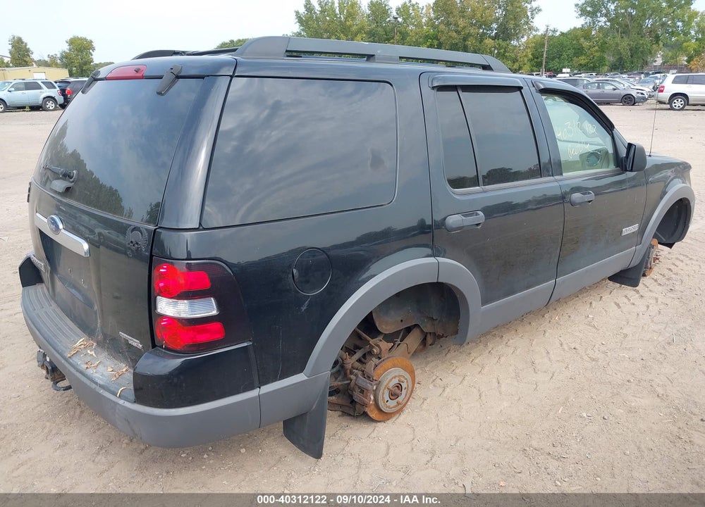 2006 FORD EXPLORER XLT VIN: 1FMEU73E66UA18378