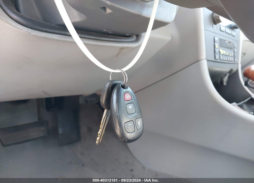 2005 BUICK LACROSSE CXS VIN: 2G4WE537251323975