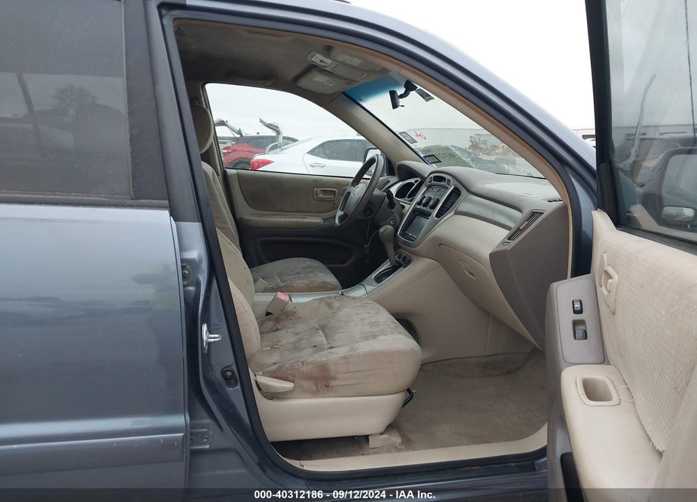 2005 TOYOTA HIGHLANDER VIN: JTEDD21A150130297