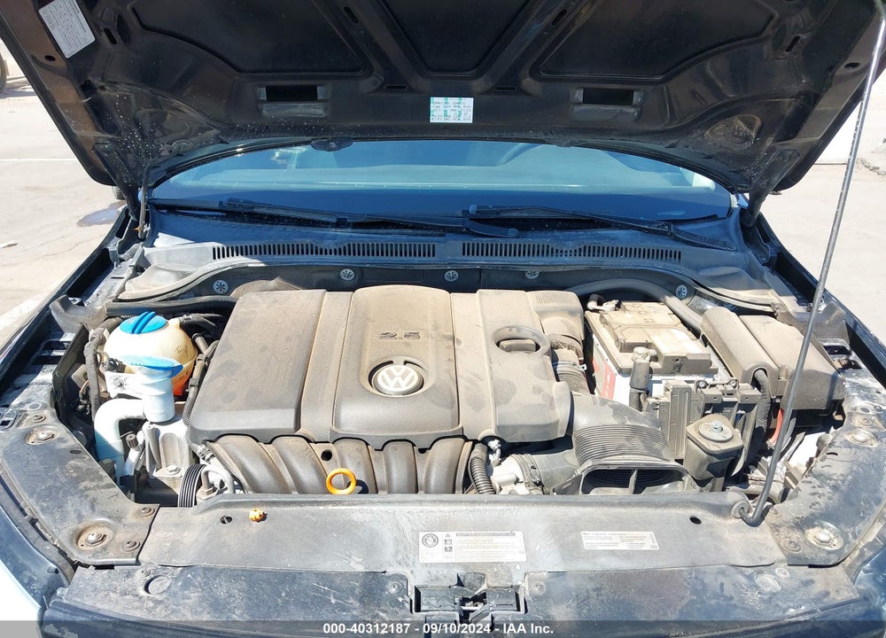 2013 VOLKSWAGEN JETTA 2.5L SE VIN: 3VWDP7AJ3DM278386