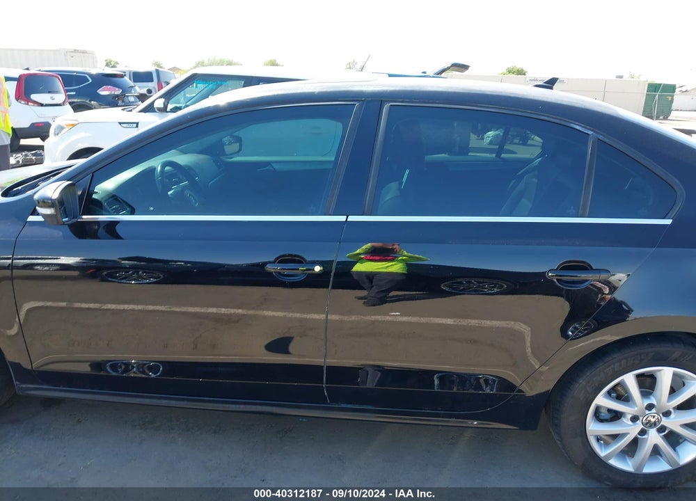 2013 VOLKSWAGEN JETTA 2.5L SE VIN: 3VWDP7AJ3DM278386