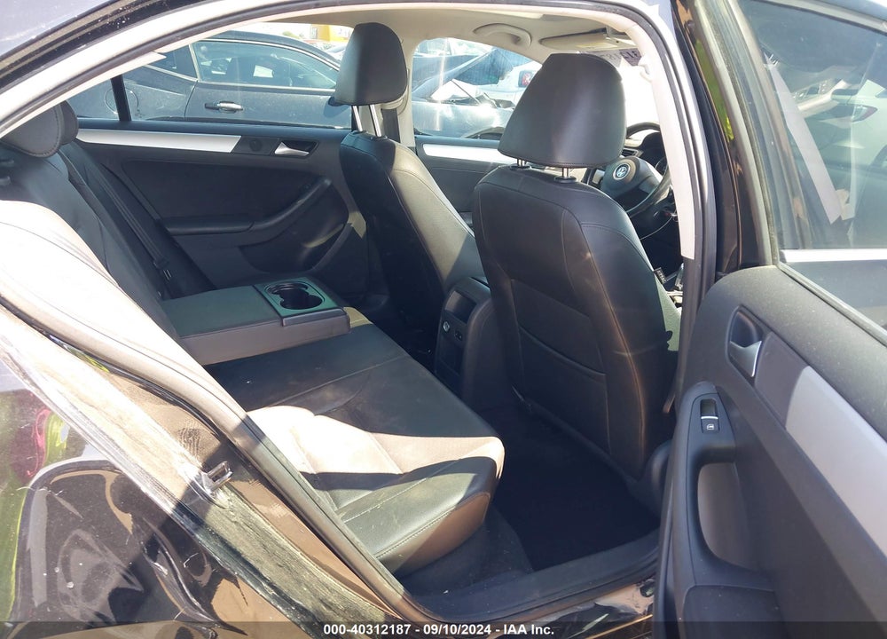 2013 VOLKSWAGEN JETTA 2.5L SE VIN: 3VWDP7AJ3DM278386