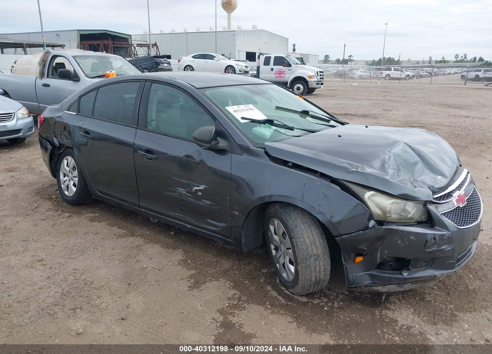 2013 CHEVROLET CRUZE LS AUTO VIN: 1G1PA5SH1D7158834