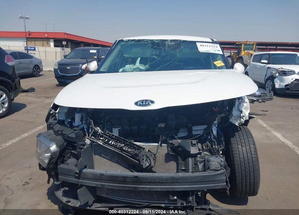 2020 KIA SOUL LX VIN: KNDJ23AU6L7714390