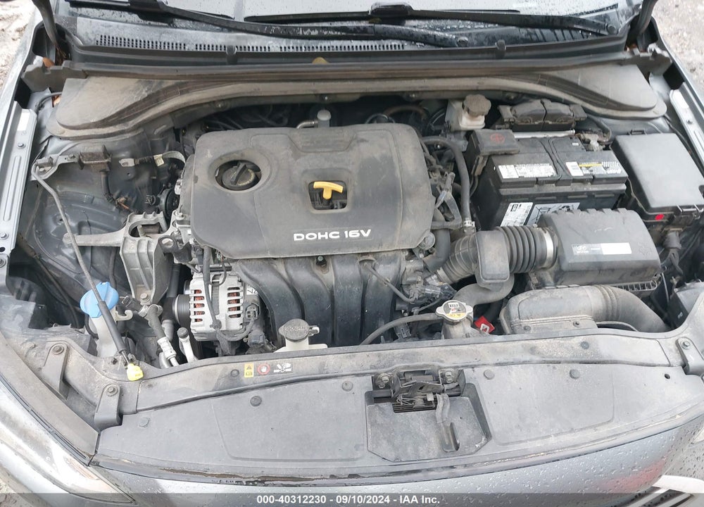 2017 HYUNDAI ELANTRA SE VIN: KMHD84LF7HU246500