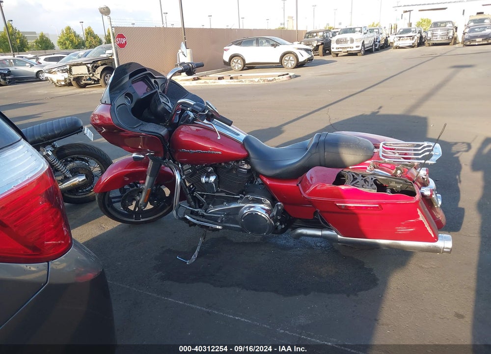 2019 HARLEY-DAVIDSON FLTRX VIN: 1HD1KHC30KB620808