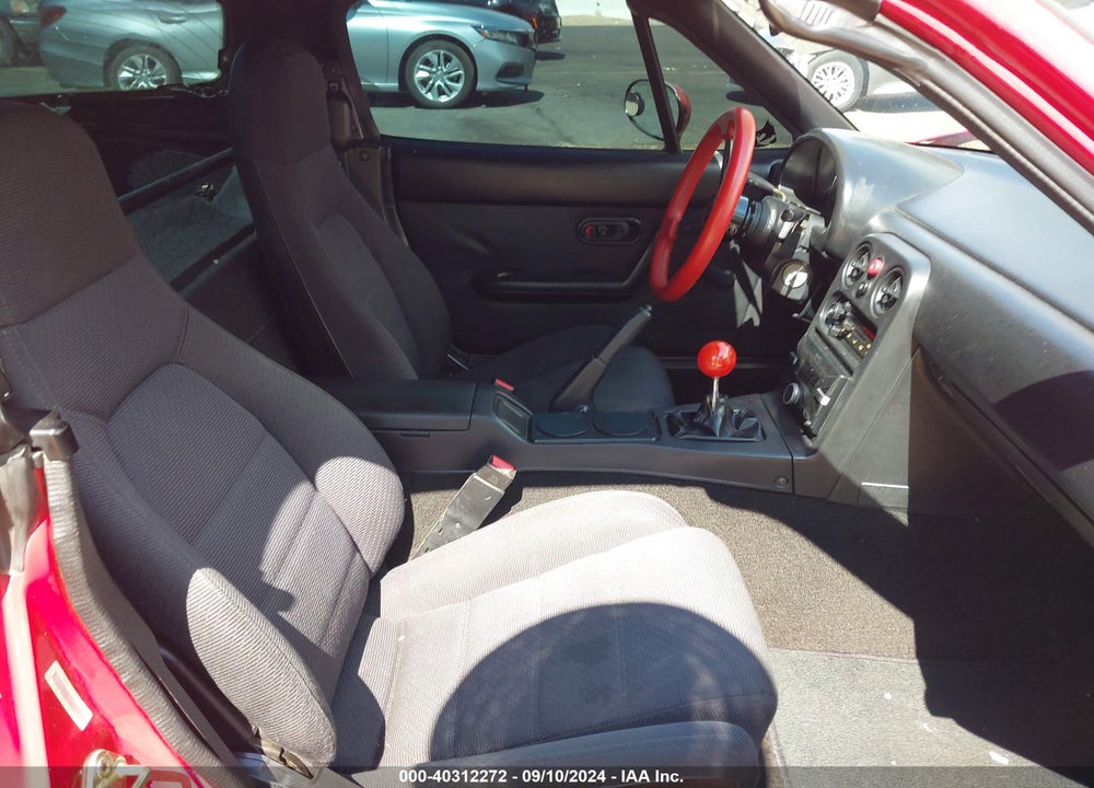 1992 MAZDA MX-5 MIATA VIN: JM1NA3514N0317972