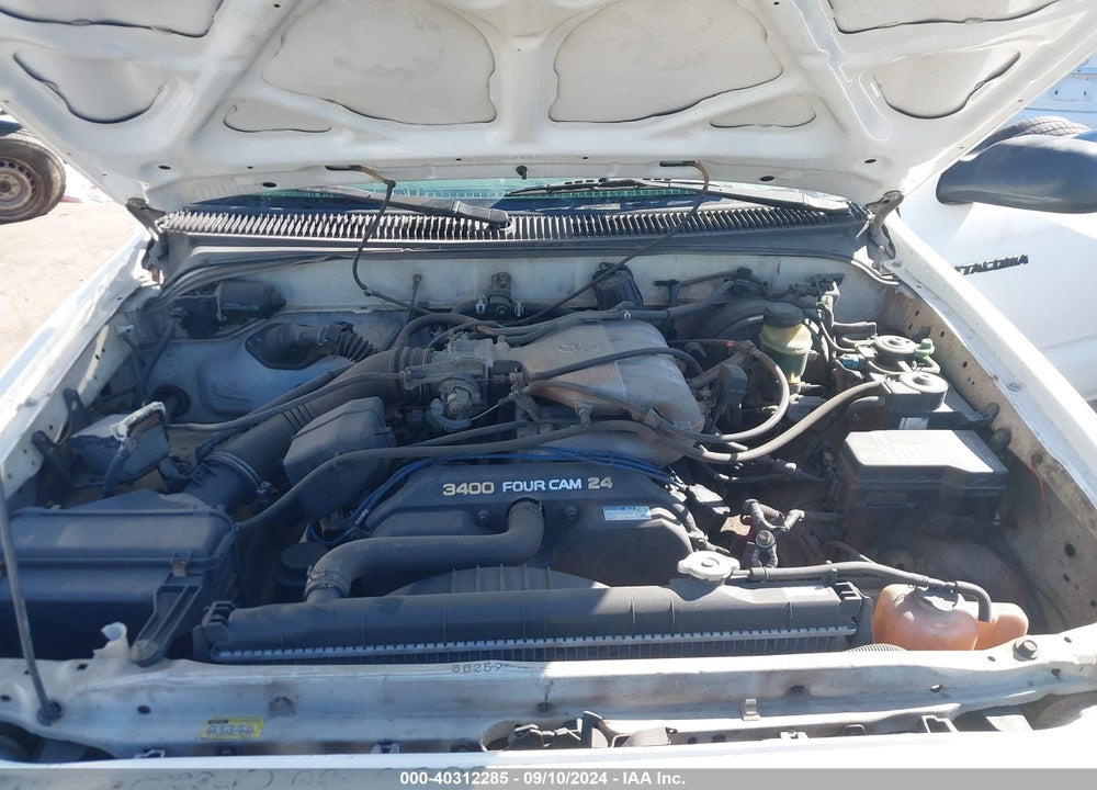 2000 TOYOTA TACOMA PRERUNNER V6 VIN: 4TASN92N1YZ584113