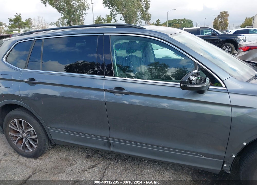 2019 VOLKSWAGEN TIGUAN 2.0T SE/2.0T SEL/2.0T SEL R-LINE/2.0T SEL R-LINE BLACK VIN: 3VV3B7AX8KM007369