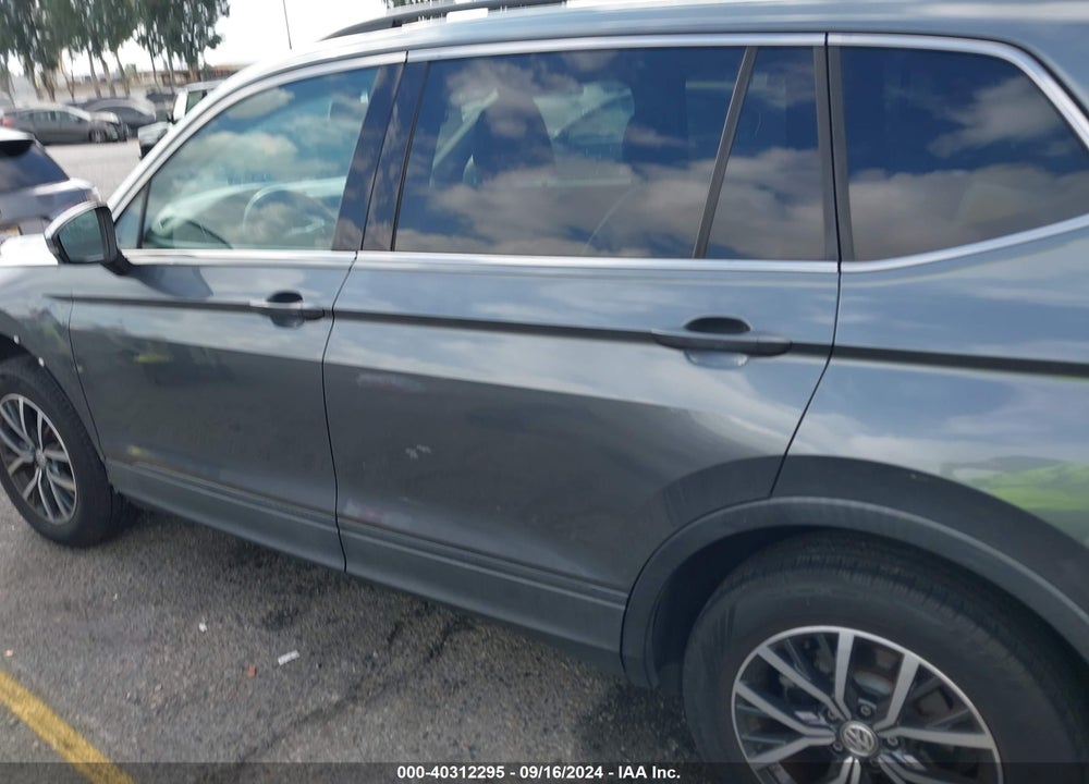 2019 VOLKSWAGEN TIGUAN 2.0T SE/2.0T SEL/2.0T SEL R-LINE/2.0T SEL R-LINE BLACK VIN: 3VV3B7AX8KM007369