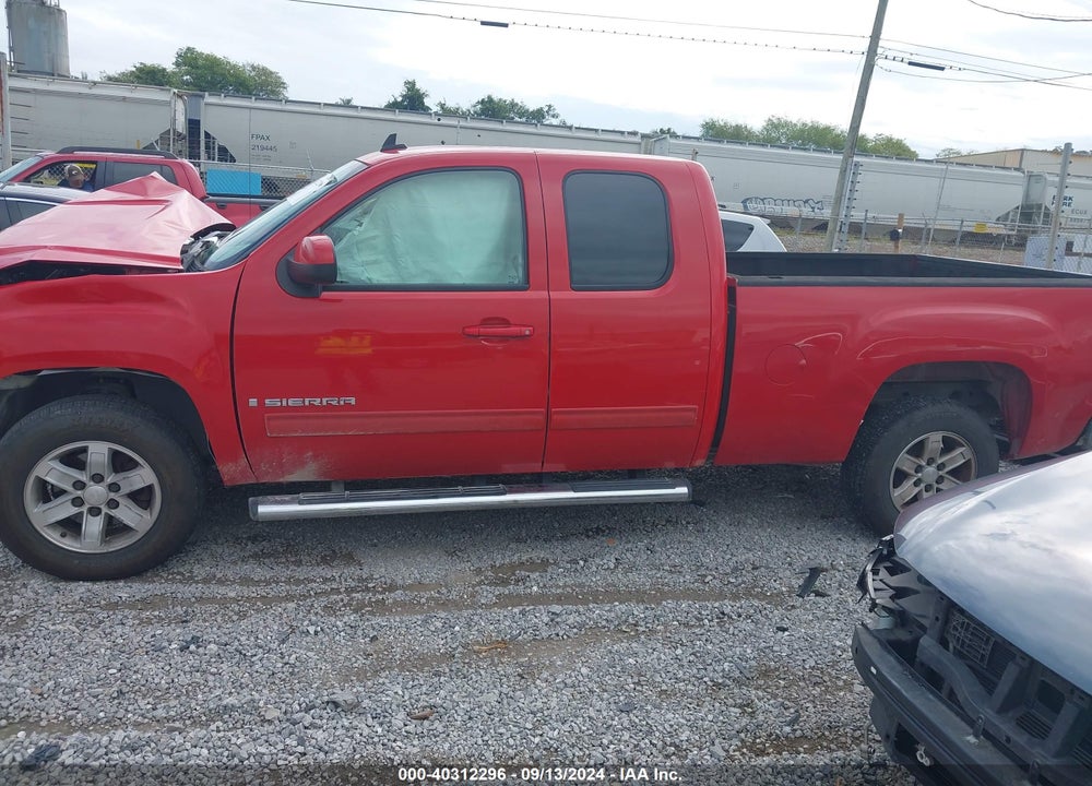 2007 GMC SIERRA 1500 SLT VIN: 1GTEC19J67Z554017