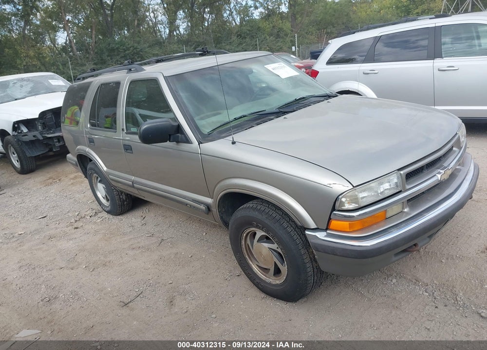 1999 CHEVROLET BLAZER LT VIN: 1GNDT13W5X2154448