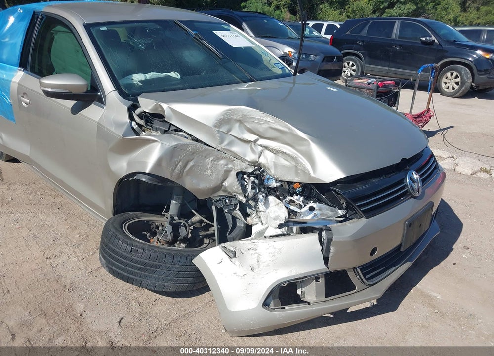 2013 VOLKSWAGEN JETTA 2.5L SE VIN: 3VWDX7AJ1DM243149