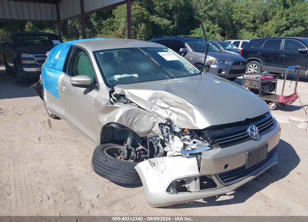 2013 VOLKSWAGEN JETTA 2.5L SE VIN: 3VWDX7AJ1DM243149