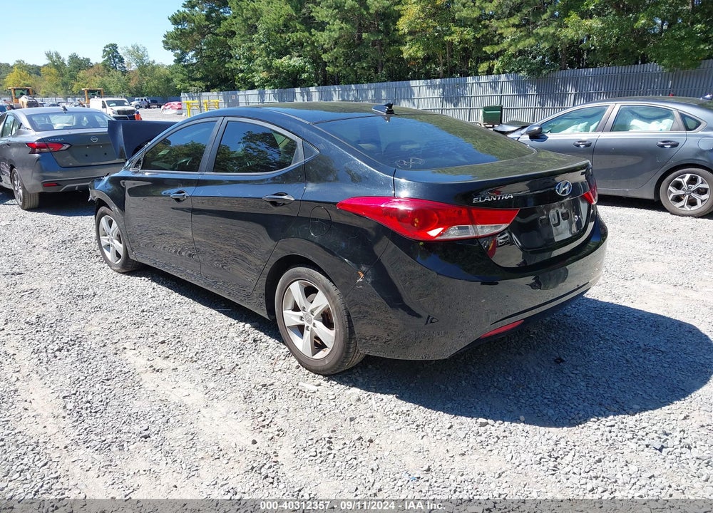 2013 HYUNDAI ELANTRA GLS VIN: KMHDH4AE6DU551703