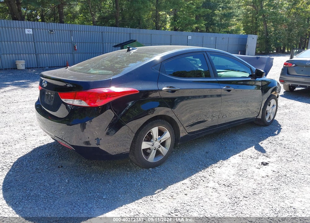 2013 HYUNDAI ELANTRA GLS VIN: KMHDH4AE6DU551703
