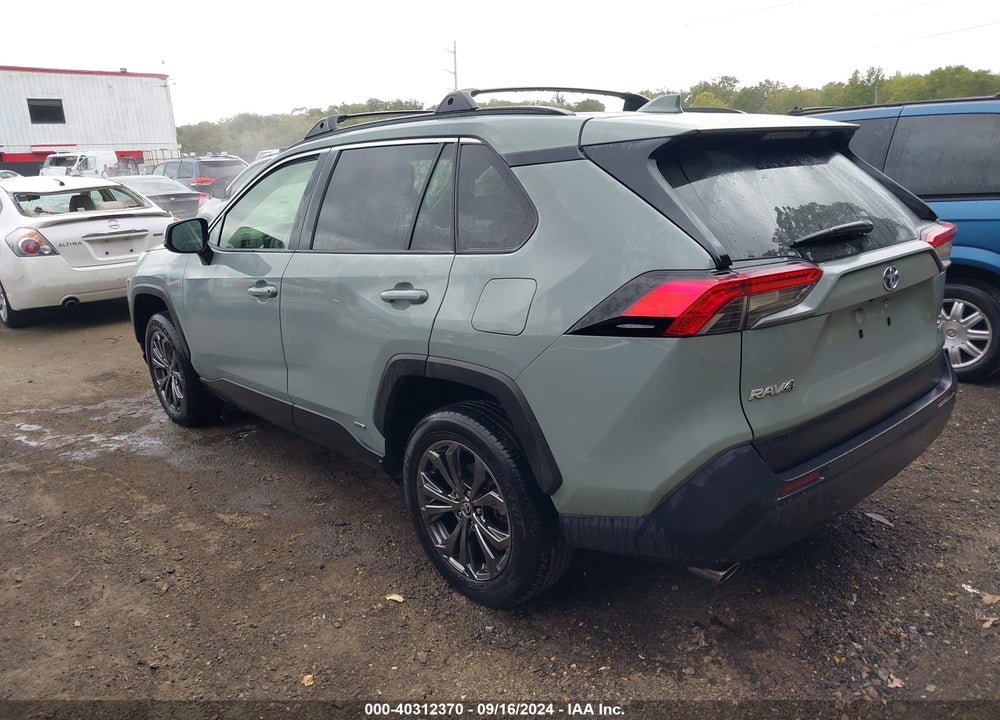 2022 TOYOTA RAV4 HYBRID XLE PREMIUM VIN: JTMB6RFV4ND524119