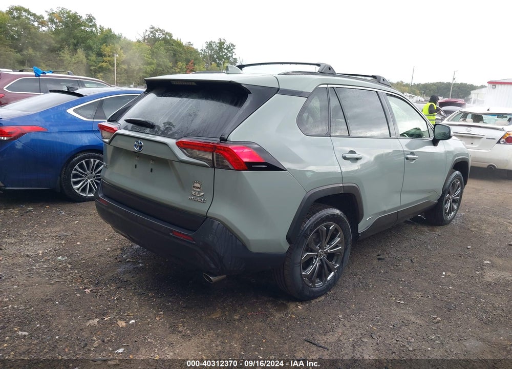 2022 TOYOTA RAV4 HYBRID XLE PREMIUM VIN: JTMB6RFV4ND524119