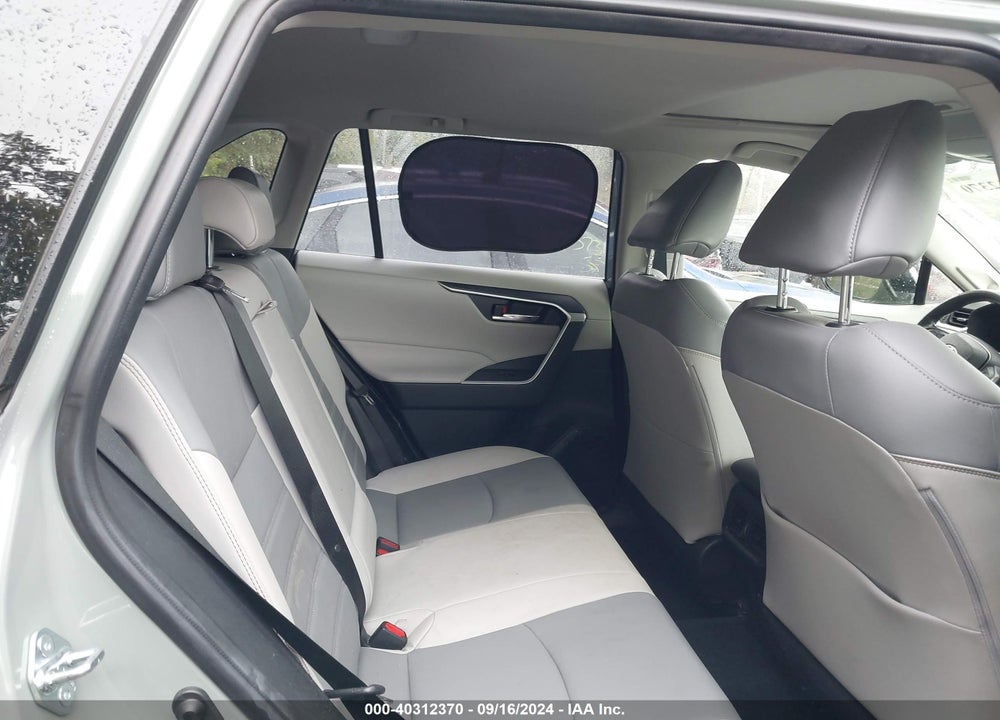 2022 TOYOTA RAV4 HYBRID XLE PREMIUM VIN: JTMB6RFV4ND524119