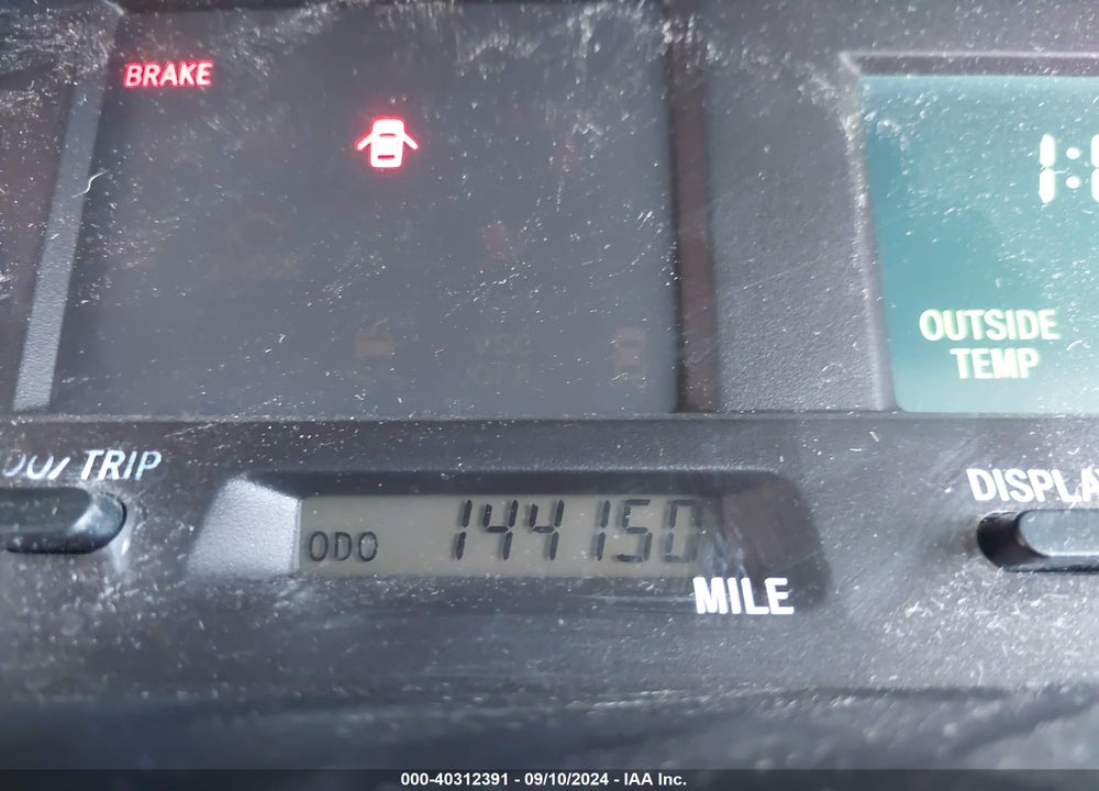 2000 TOYOTA AVALON XLS VIN: 4T1BF28B5YU072983