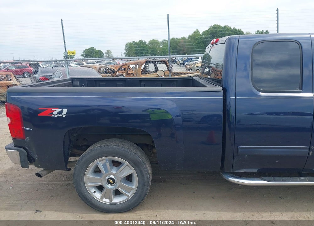 2010 CHEVROLET SILVERADO 1500 LT VIN: 1GCSKSE39AZ278295