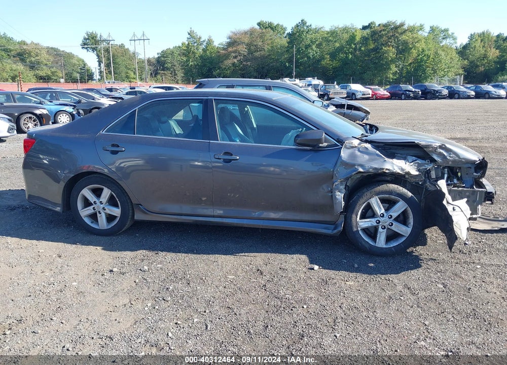 2012 TOYOTA CAMRY SE VIN: 4T1BF1FK2CU075538