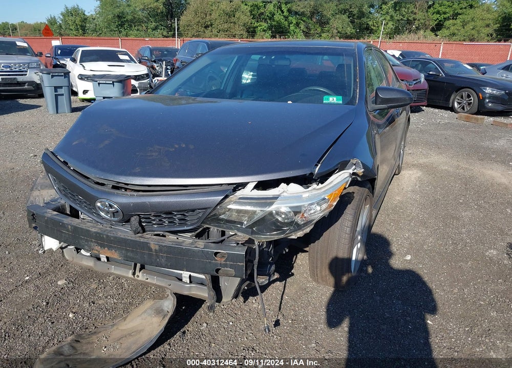2012 TOYOTA CAMRY SE VIN: 4T1BF1FK2CU075538