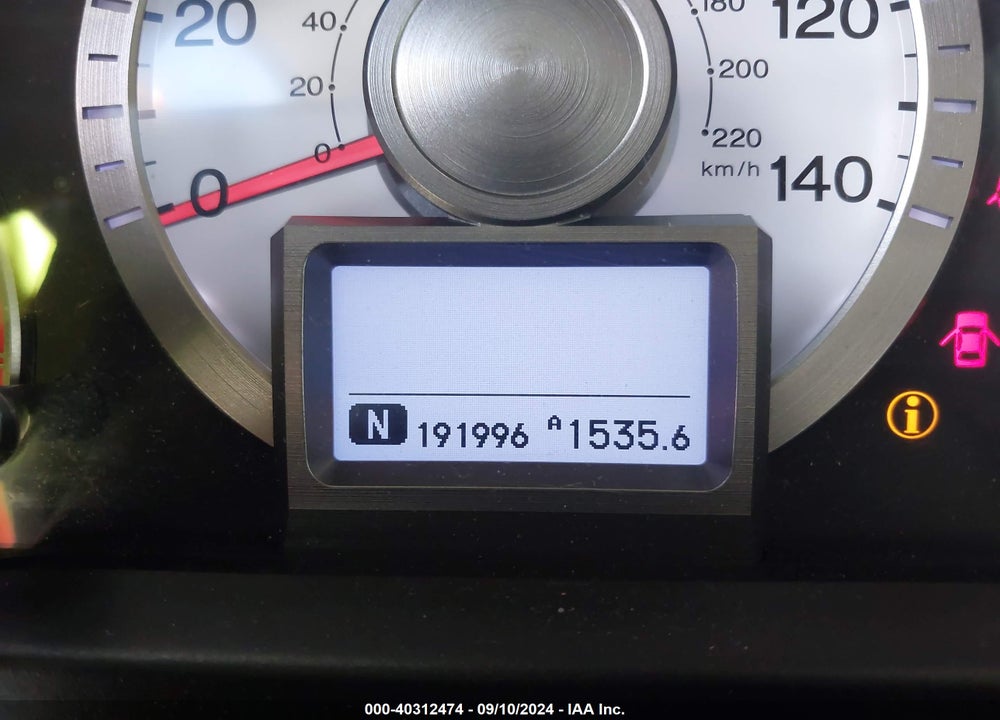 2011 HONDA PILOT TOURING VIN: 5FNYF4H98BB080485