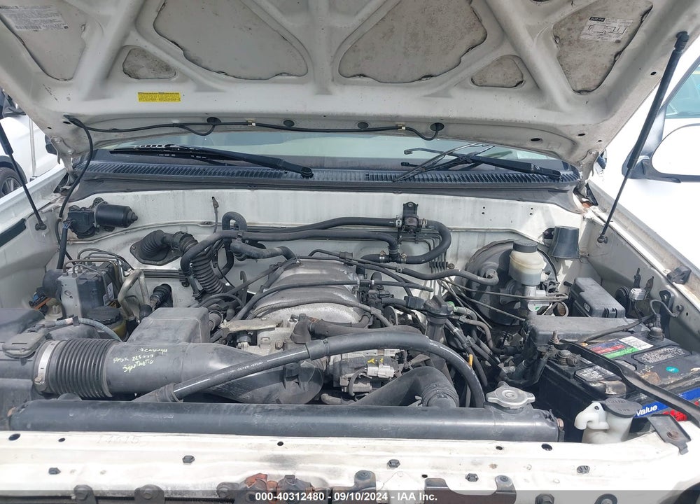 2002 TOYOTA SEQUOIA LIMITED V8 VIN: 5TDZT38A72S070690