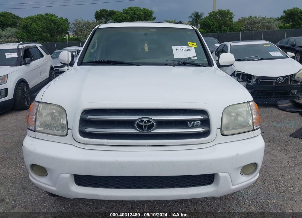 2002 TOYOTA SEQUOIA LIMITED V8 VIN: 5TDZT38A72S070690