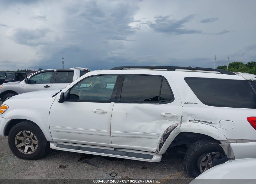 2002 TOYOTA SEQUOIA LIMITED V8 VIN: 5TDZT38A72S070690