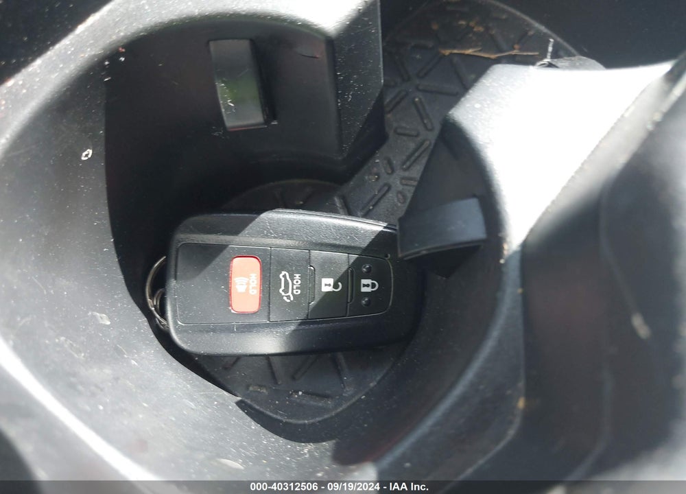 2021 TOYOTA RAV4 XLE PREMIUM VIN: 2T3A1RFV3MW214720