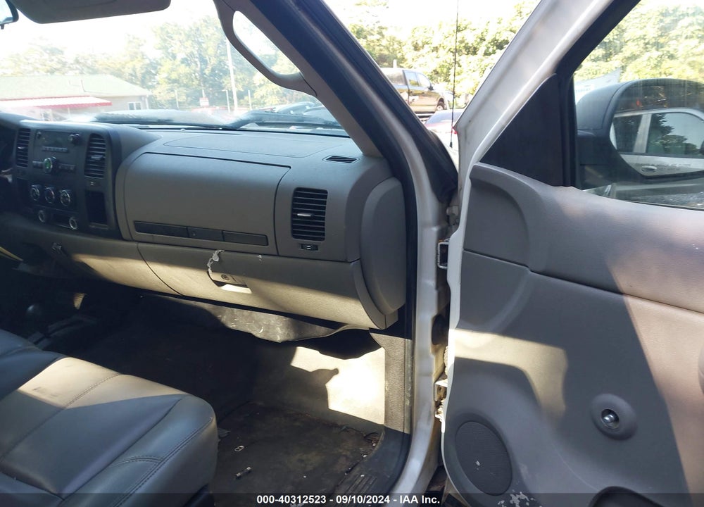 2007 CHEVROLET SILVERADO 1500 WORK TRUCK VIN: 1GCEK14X87Z598034