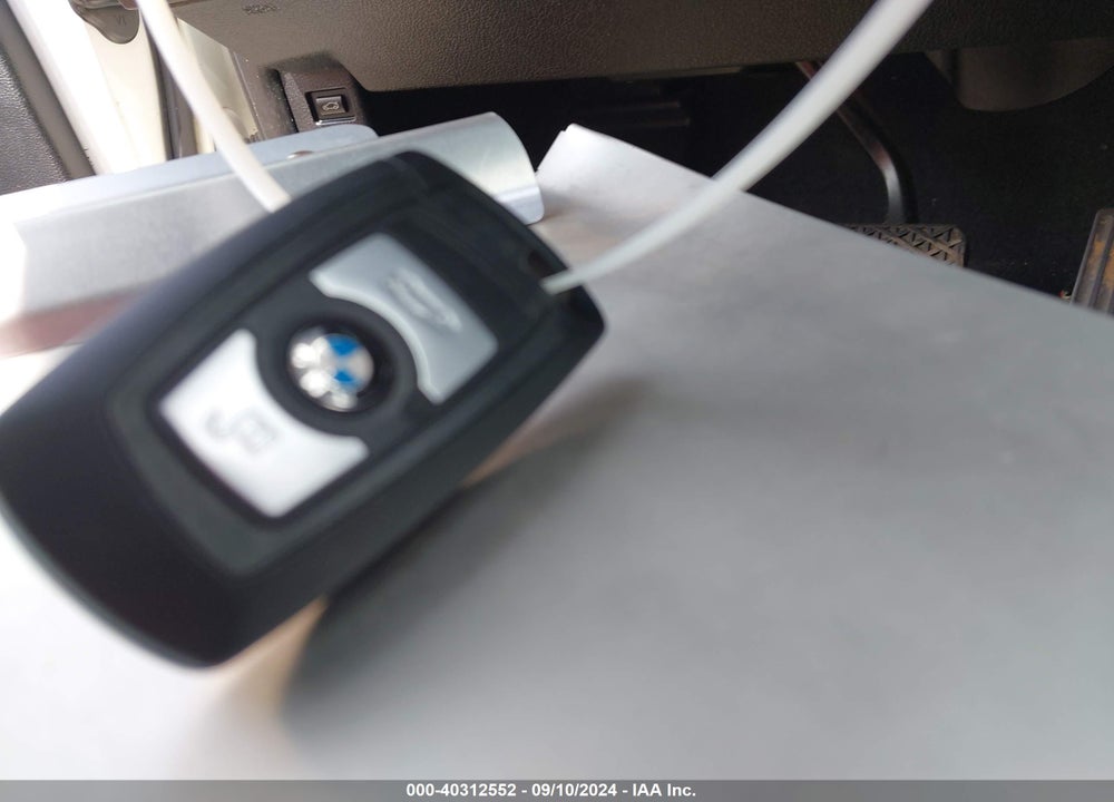 2014 BMW 320I VIN: WBA3B1C53EK133347