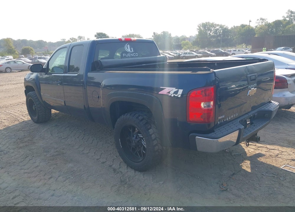 2008 CHEVROLET SILVERADO 1500 LT2 VIN: 2GCEK190281308747