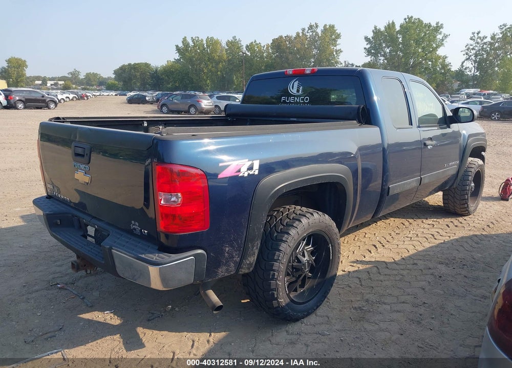 2008 CHEVROLET SILVERADO 1500 LT2 VIN: 2GCEK190281308747