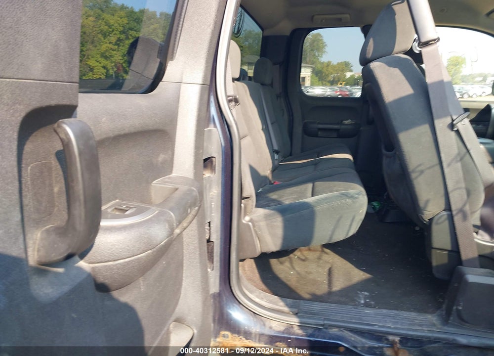 2008 CHEVROLET SILVERADO 1500 LT2 VIN: 2GCEK190281308747