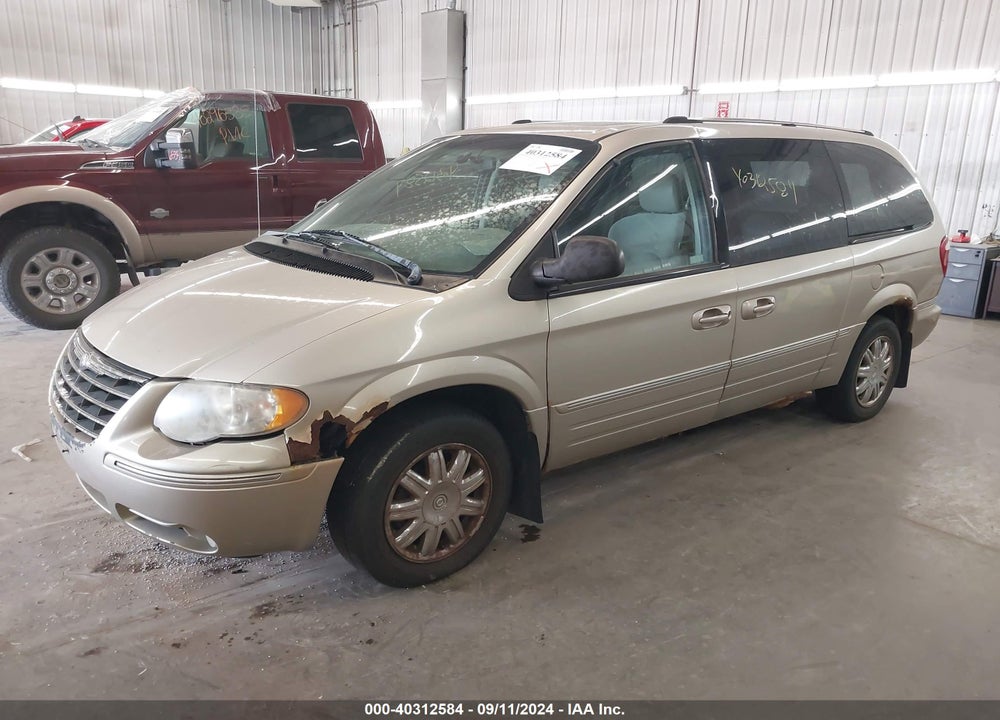2005 CHRYSLER TOWN & COUNTRY VIN: 2C4GP64L45R177312