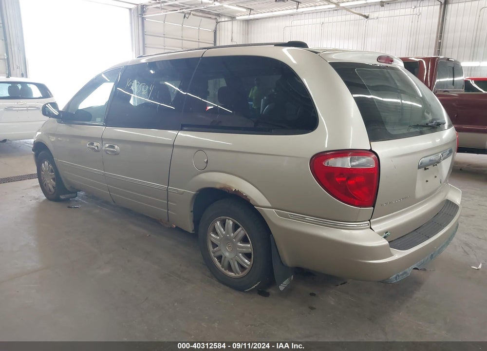 2005 CHRYSLER TOWN & COUNTRY VIN: 2C4GP64L45R177312