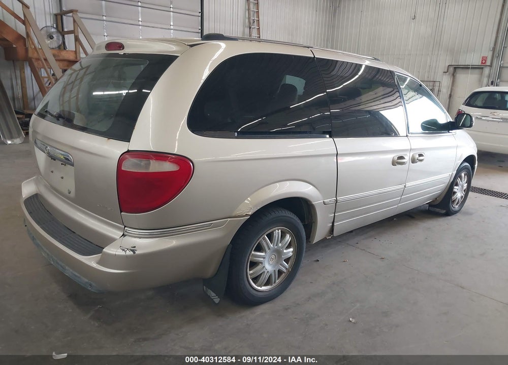 2005 CHRYSLER TOWN & COUNTRY VIN: 2C4GP64L45R177312