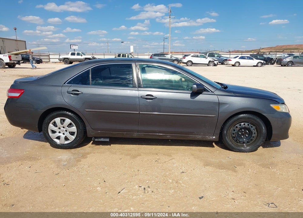 2011 TOYOTA CAMRY LE VIN: 4T1BF3EK0BU217090