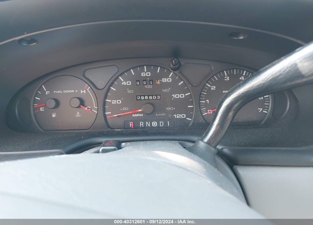 2002 FORD TAURUS SE VIN: 1FAFP53U62G166606