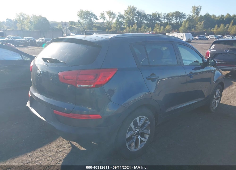 2015 KIA SPORTAGE VIN: KNDPBCAC7F7747825